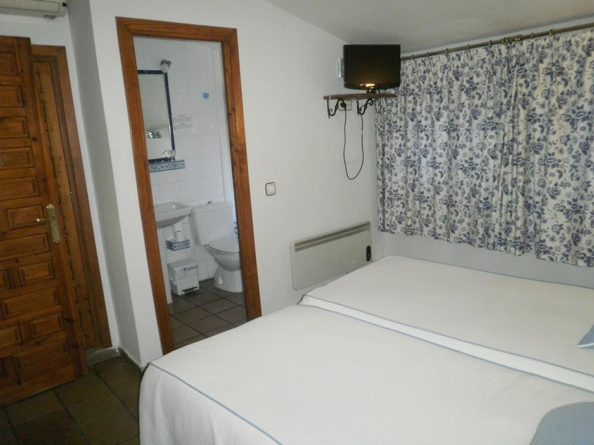 Hostal La Posada De Zocodover Toledo Eksteriør billede