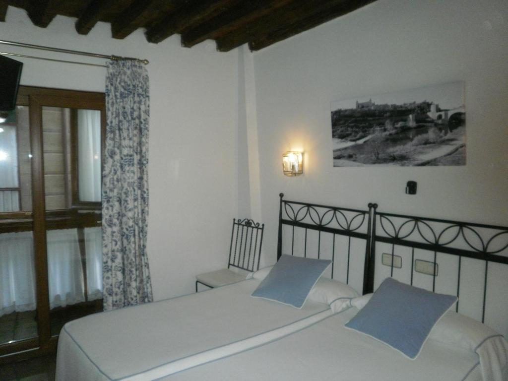 Hostal La Posada De Zocodover Toledo Eksteriør billede