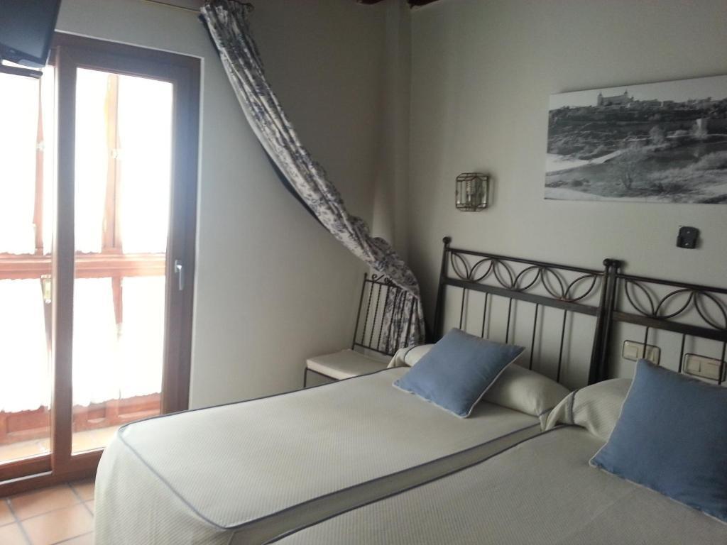 Hostal La Posada De Zocodover Toledo Eksteriør billede