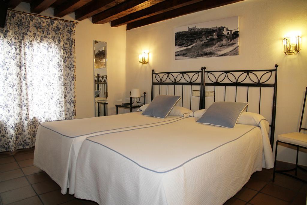 Hostal La Posada De Zocodover Toledo Eksteriør billede