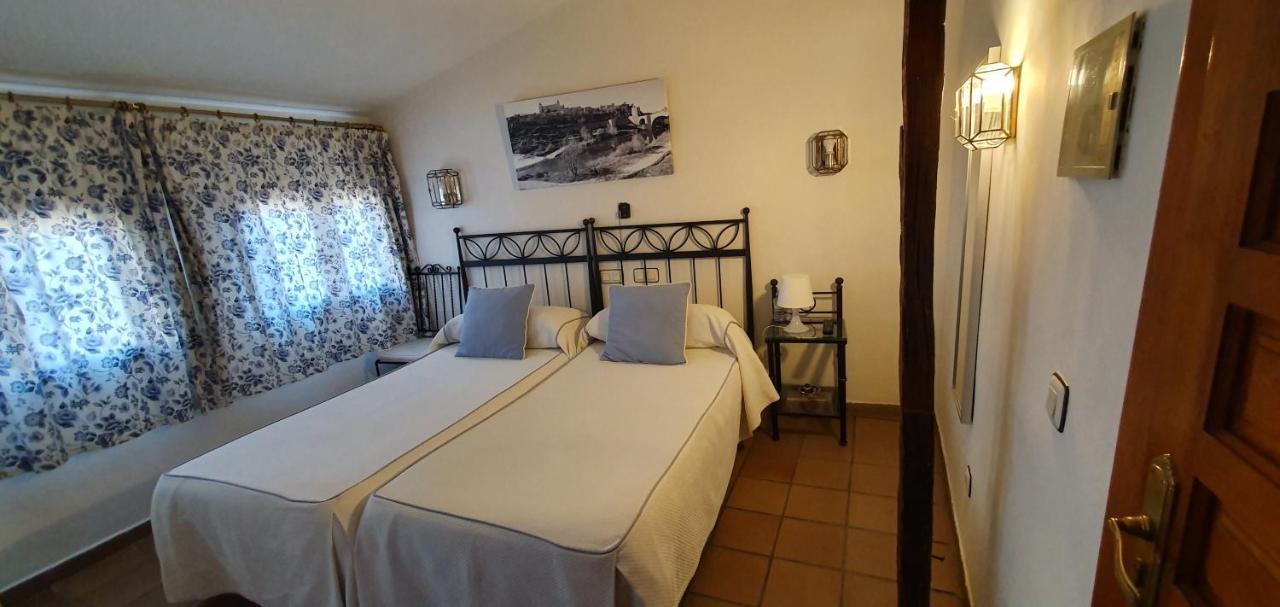 Hostal La Posada De Zocodover Toledo Eksteriør billede